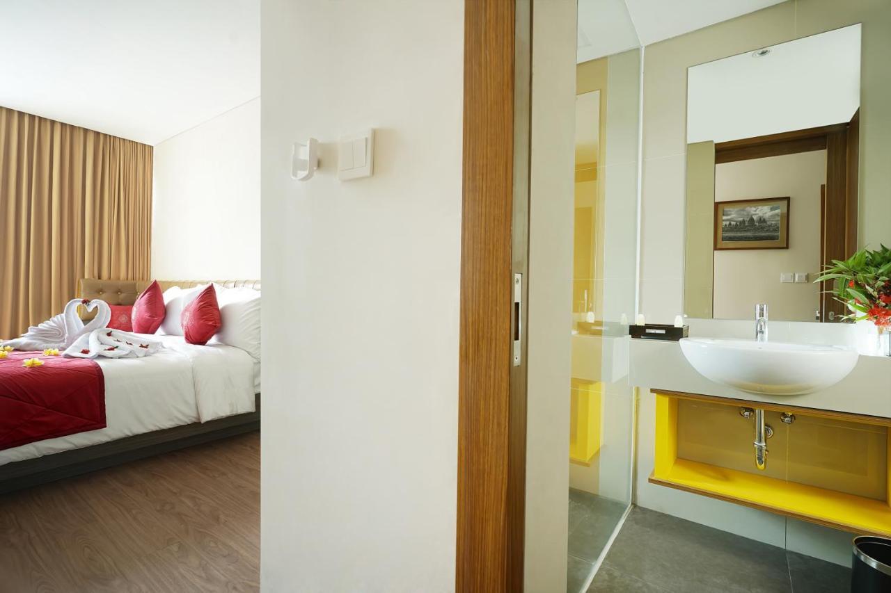 Ramada By Wyndham Yogyakarta Hotel Sleman  Exterior foto