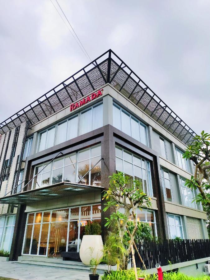 Ramada By Wyndham Yogyakarta Hotel Sleman  Exterior foto